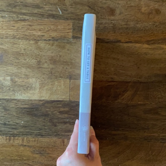 *NEW* linen covered how to set a table book - Picture 4 of 5